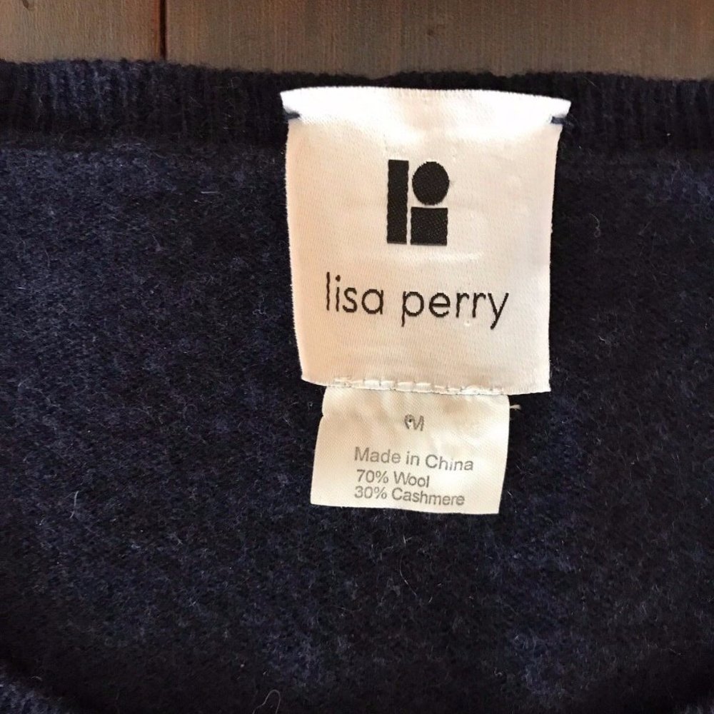 Lisa Perry Sweater, Size M - Picture 3 of 5